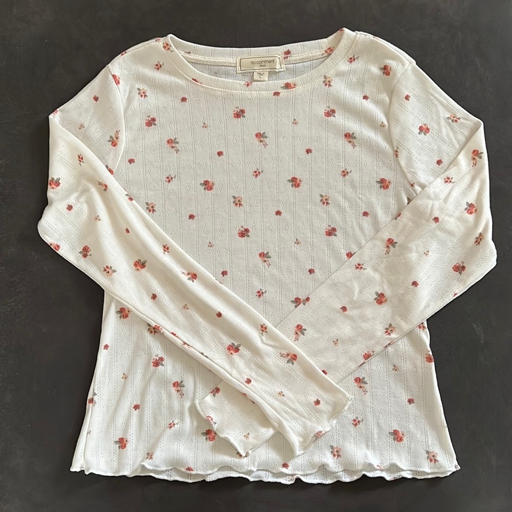Women’s long sleeve